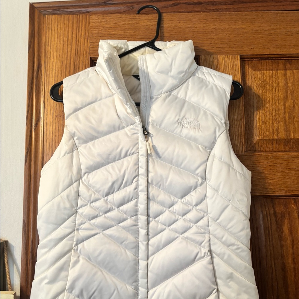 The North Face Women's White Quilted Vest